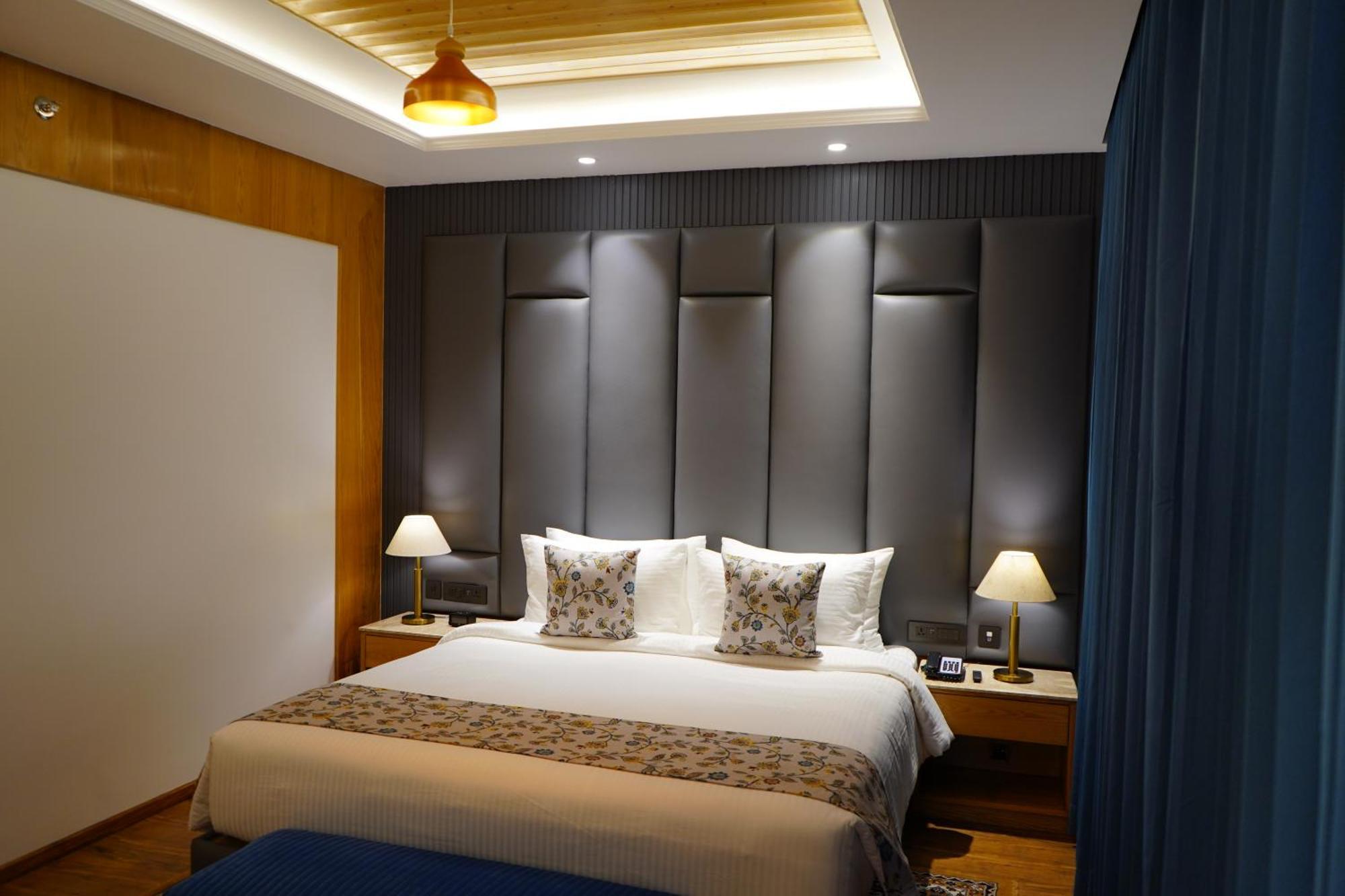 Welcomheritage Natraj, Mcleod Ganj Esterno foto