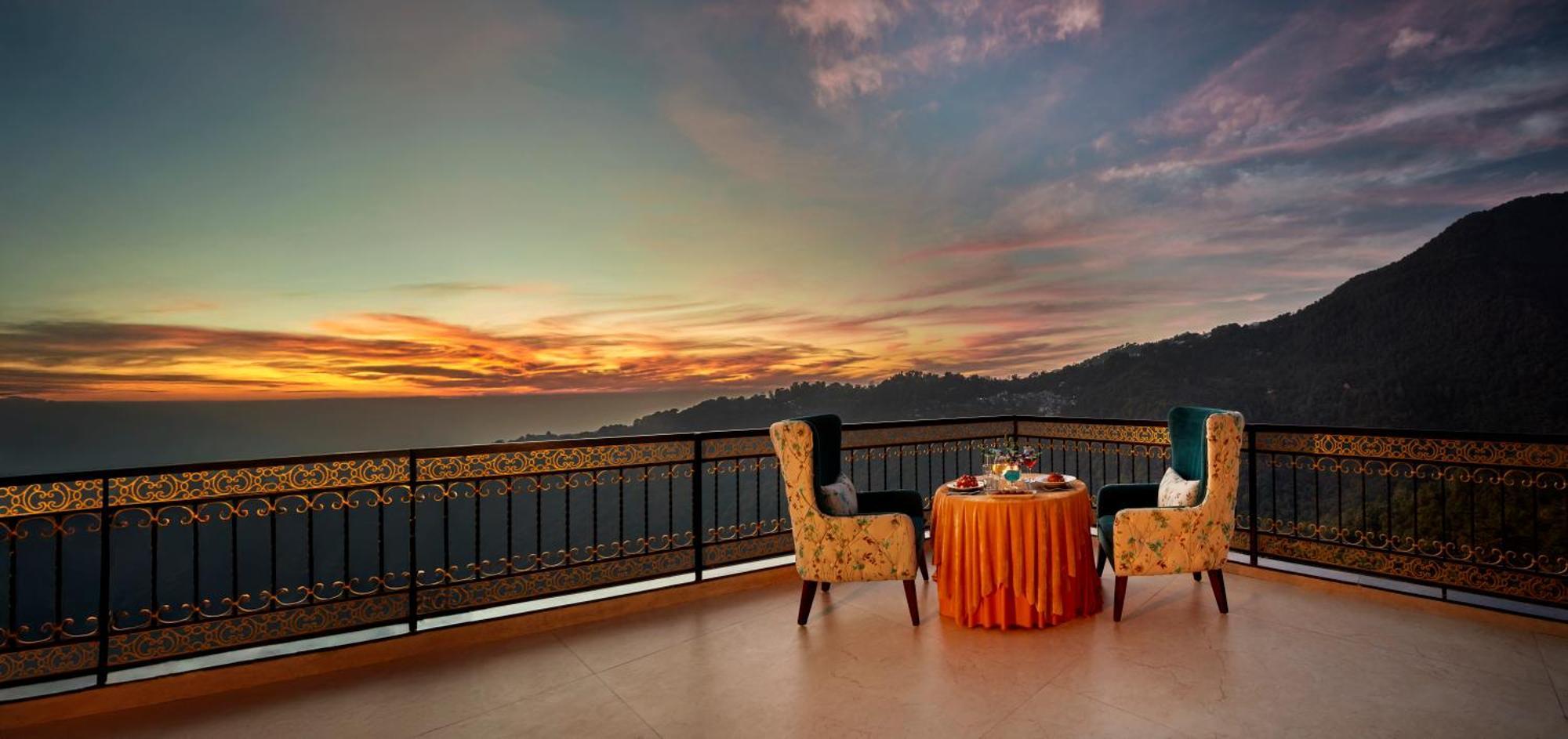 Welcomheritage Natraj, Mcleod Ganj Esterno foto